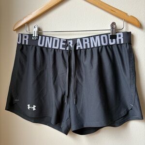 Under Armour Play Up Short